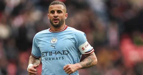 Kyle Walker La Doppia Vita Del Calciatore Due Famiglie Cinque Figli