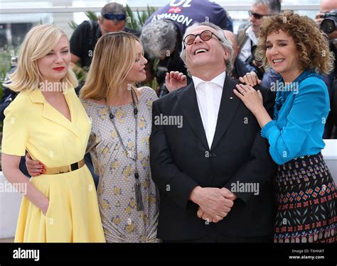 From L To R Kirsten Dunst Vanessa Paradis Jury President George