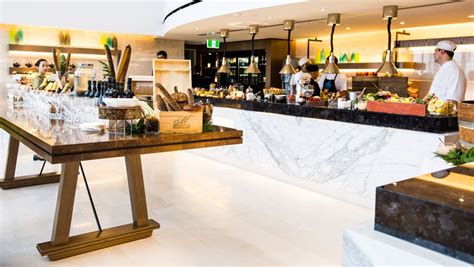 Review Shangri La Hotel Sydney Executive Traveller