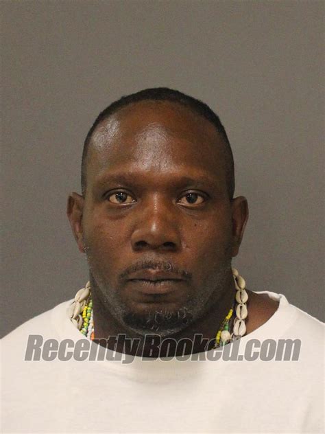 Recent Booking Mugshot For TRENT DEJUAN BROWN In Orange County Florida