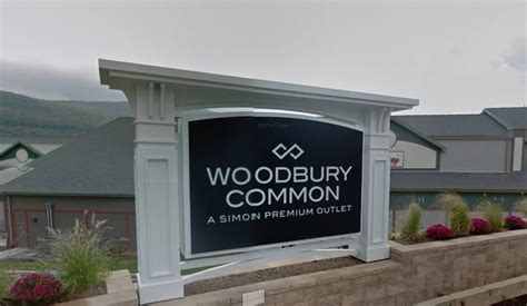 Woodbury Common Outlets Add 5 New Stores