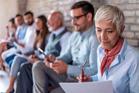 Estás buscando trabajo Mira estas vacantes en diferentes áreas y ciudades