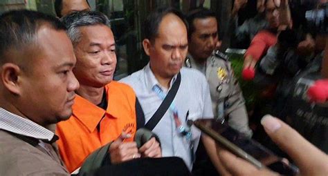 Kpk Tetapkan Wahyu Setiawan Sebagai Tersangka Terkait Suap Paw Anggota