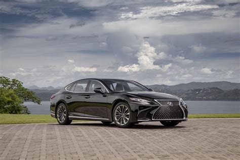 2020 Lexus LS 500h