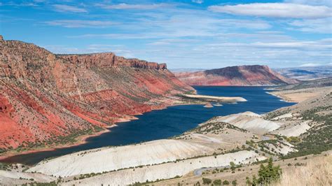 Wyoming Lakes and Rivers Map: Stunning, Diverse Waterways