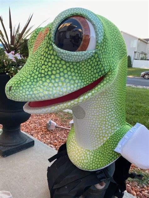 Geico Gecko Mascot Costume By Olympus Mascot Division Ebay