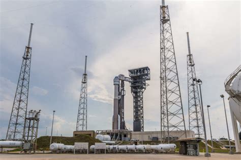 Atlas 5 Rocket And Starliner Capsule Return To Florida Launch Pad Spaceflight Now