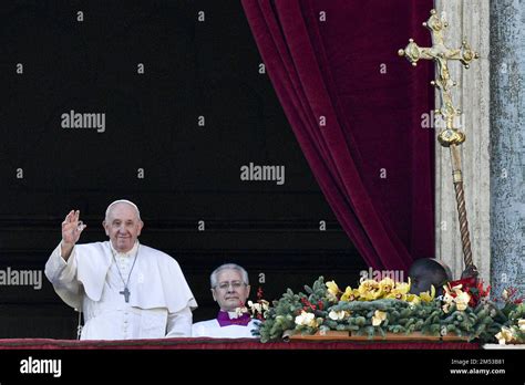 Le pape François livre son message de bénédiction Urbi et Orbi de Noël