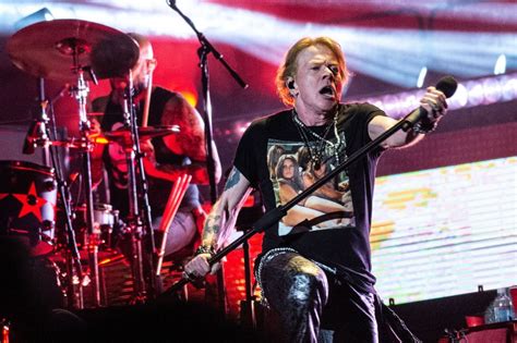 Guns N Roses New Album Coming Soon Stage Tech Shares New Information