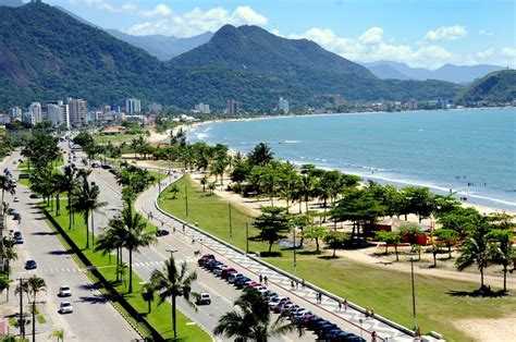 Praia Do Indaiá