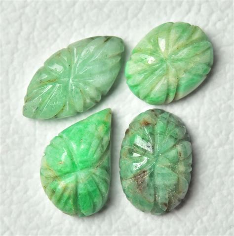 pieces natural emerald carved cabochons xmm  xmm mixed