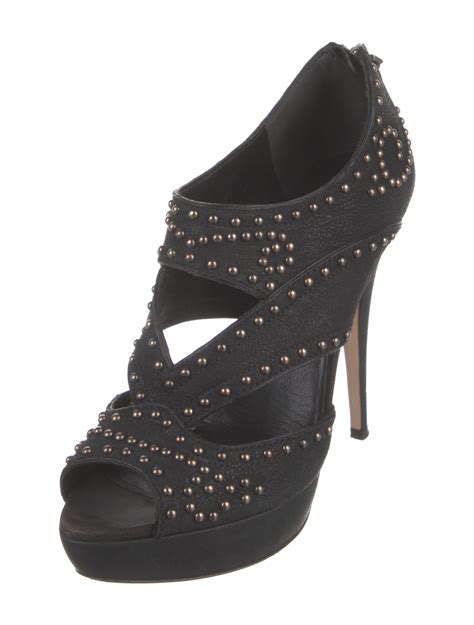 Miu Miu Pumps Black Pumps Shoes Miu21954 The Realreal