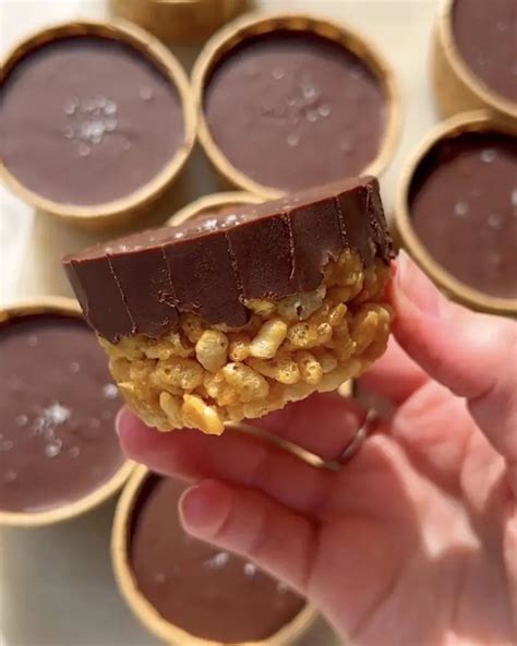 Peanut Butter And Chocolate Rice Crispy Cups Georgina Eliza