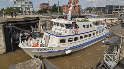 Weserfahrten Mit Der Ms Geestem Nde Dicke P Tte Tour Bremerhaven De