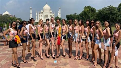 The Beauties Of Miss Supermodel World Wide Graced The Beautiful Taj मिस सुपर मॉडल वर्ल्ड वाइड