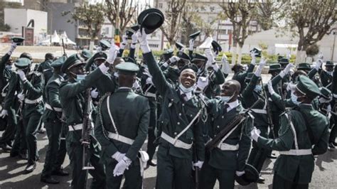 Le Sénégal Célèbre Le 62e Anniversaire De Son Indépendance Au Son De La