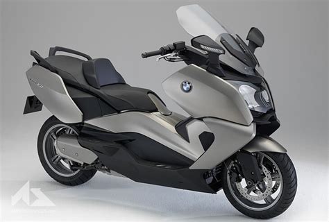 Pr Sentation De La Maxi Scooter Bmw C Gt