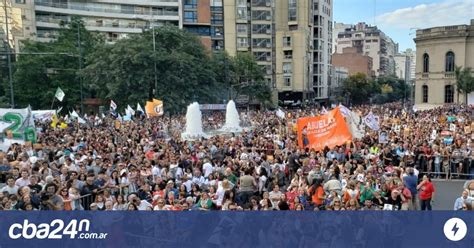 La Patria No Se Vende En La Calle Se Defiende La Consigna De La