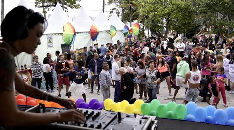 No mês do Orgulho LGBTQIAP Guarujá cria Conselho Municipal da