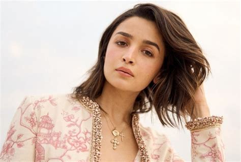 Deepfake Controversy Alia Bhatt Falls Prey To AI Generated Video AGAIN