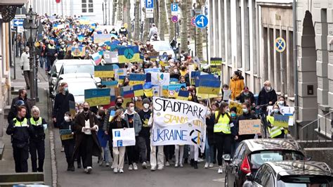 Krefeld 1200 Schüler demonstrieren gegen Putins Krieg