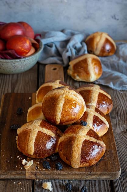 Premium Photo Hot Cross Buns With Raisins A Traditional English Pastry For Easter Week