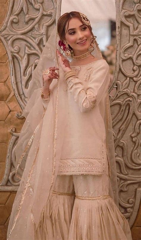 Trendy Nikah Look Sposa Filza