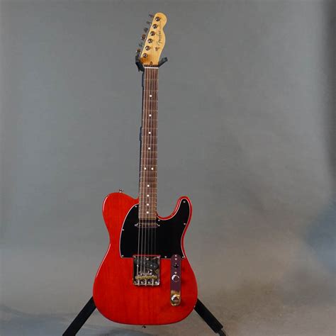 Fender American Professional Telecaster Crimson Red Transparent Wcase