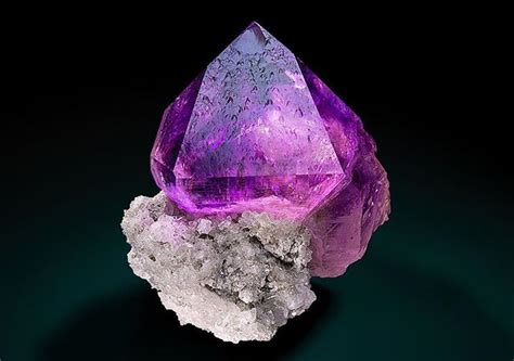 Amethyst Mineral Geology Page