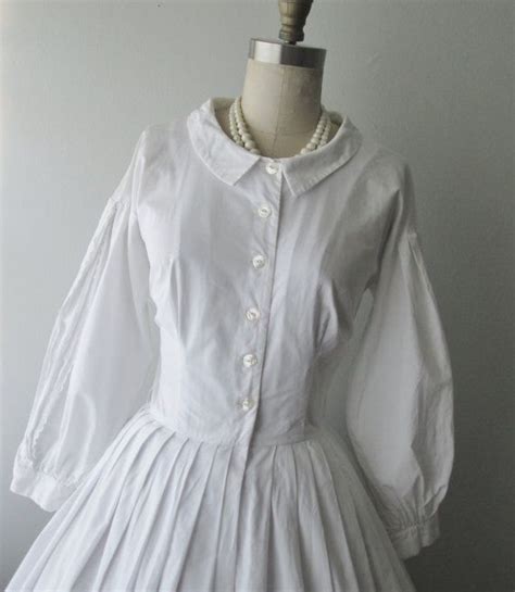 Vintage 1950s White Shirtwaist Dress