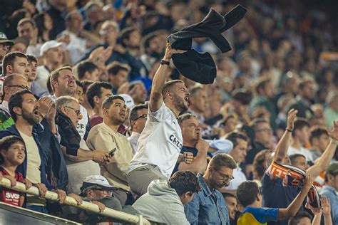 Valencia Cf On Twitter Tots A Una Veu