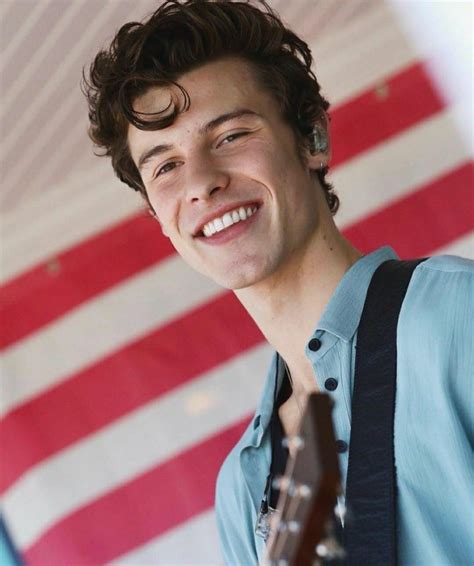 Pin By Nerea G On Singers Shawn Shawn Mendes Singer