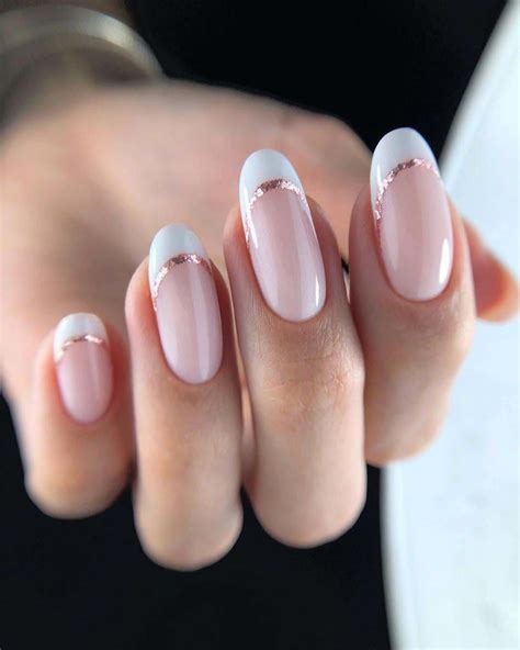 French Manicure Amalie Agnesse