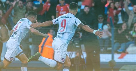 Nacional Vs Peñarol Hoy Resumen Cómo Quedó El Partido Y Resultado Por Fecha 4 Clausura