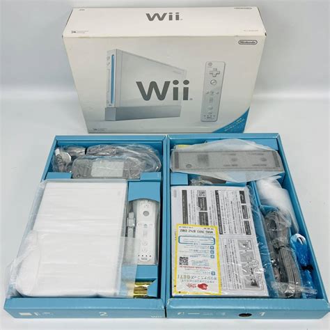 【未使用】希少・新品未使用品・1円～ Nintendo Wii 本体 シロ Shiro Wiiリモコンプラス 同梱 任天堂 ニンテンドー