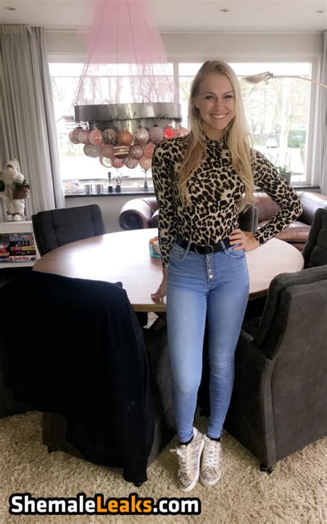 Siswet Siswet Siswetofficial Leaked Nude OnlyFans Photo ShemaleLeaks