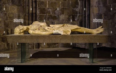 Interior of the Cathedral of Girona (Catalonia, Spain) ESP: Interior de ...