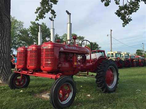 Older Farmall International Tractor Parts