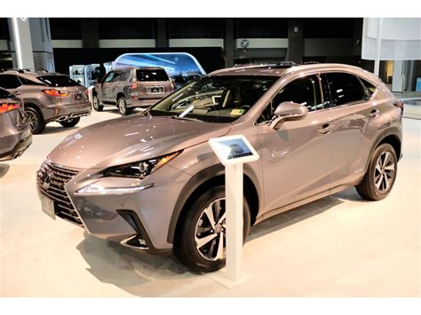 2018 Lexus NX Hybrid: 70 Exterior Photos | U.S. News