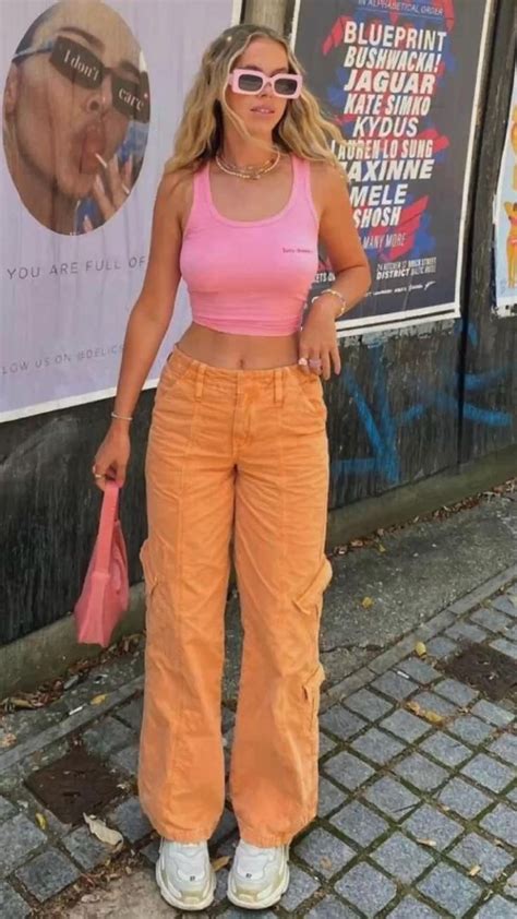 Orange And Pink Outfit Inspiration Orange Jeans Colored Glasses