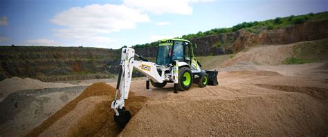 First Of Its Kind Hydrogen Powered Jcb Backhoe Loader Begins Public