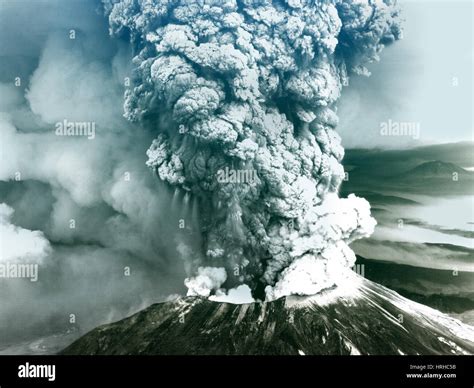 Mt St Helens Post Eruption 1980 Hi Res Stock Photography And Images Alamy