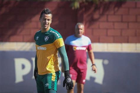 Fluminense Encerra A Prepara O Para Encarar O Goi S Fluminense