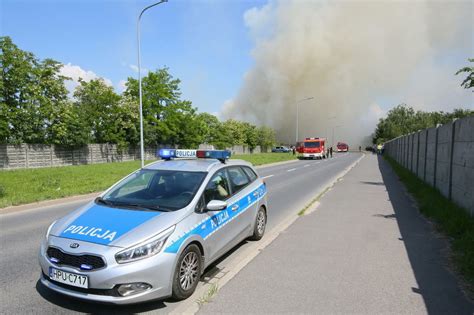 Ostr W Wielkopolski Po Ar Wysypiska Mieci P Onie Sk Adowisko Odpad W