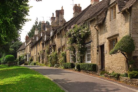 Burford Walk Route And Map — Local Walks