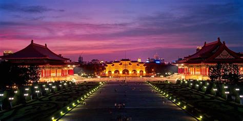 Chiang Kai Shek Memorial Hall Night