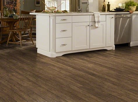 Laminate Flooring: Wood Laminate Floors | Hickory hardwood floors ...