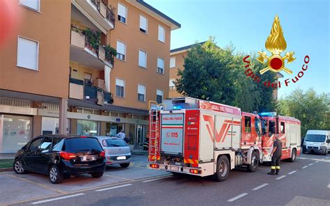 Incendio Nel Locale Server Della Banca Arrivano I Pompieri Prima Como