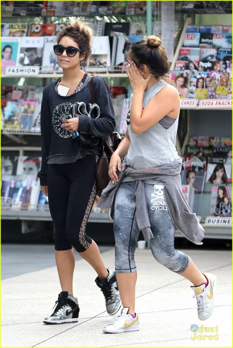 Vanessa Stella Hudgens Hot Yoga Workout Photo 591866 Photo