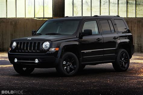 Lifted Blacked Out Jeep Patriot - Image result for jeep patriot black ...